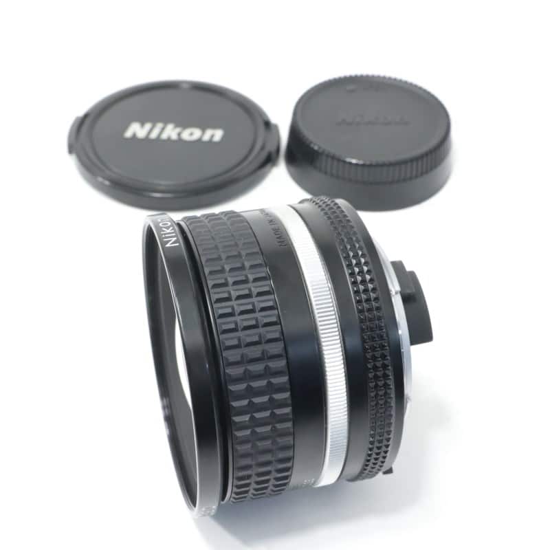 AI Nikkor 20mm f/2.8S