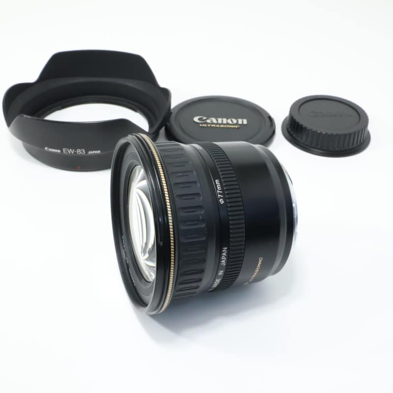 EF 20-35mm F3.5-4.5 USM