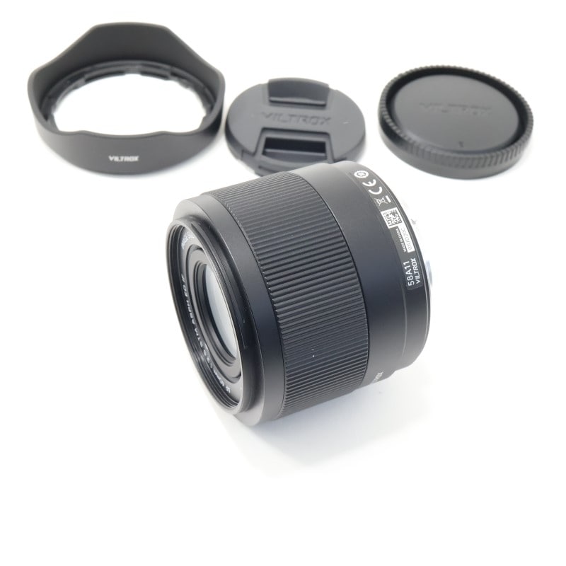 AF 40mm F2.5 E-mount