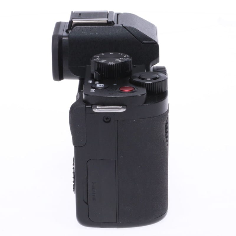 LUMIX G100D ボディ DC-G100D