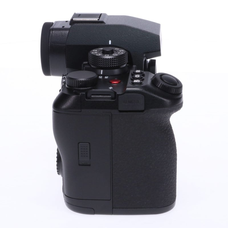 LUMIX S1RII ボディ DC-S1RM2