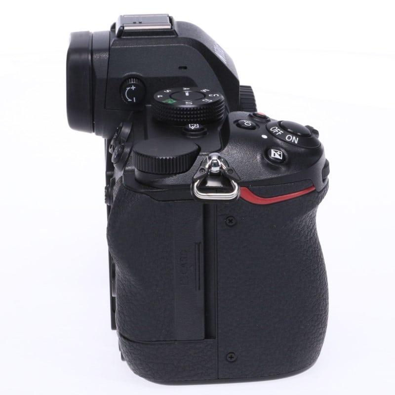 Z5II ボディ