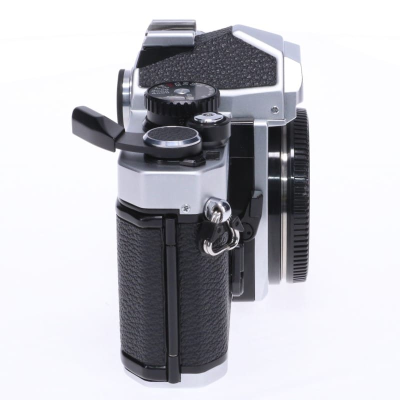 New FM2 シルバー