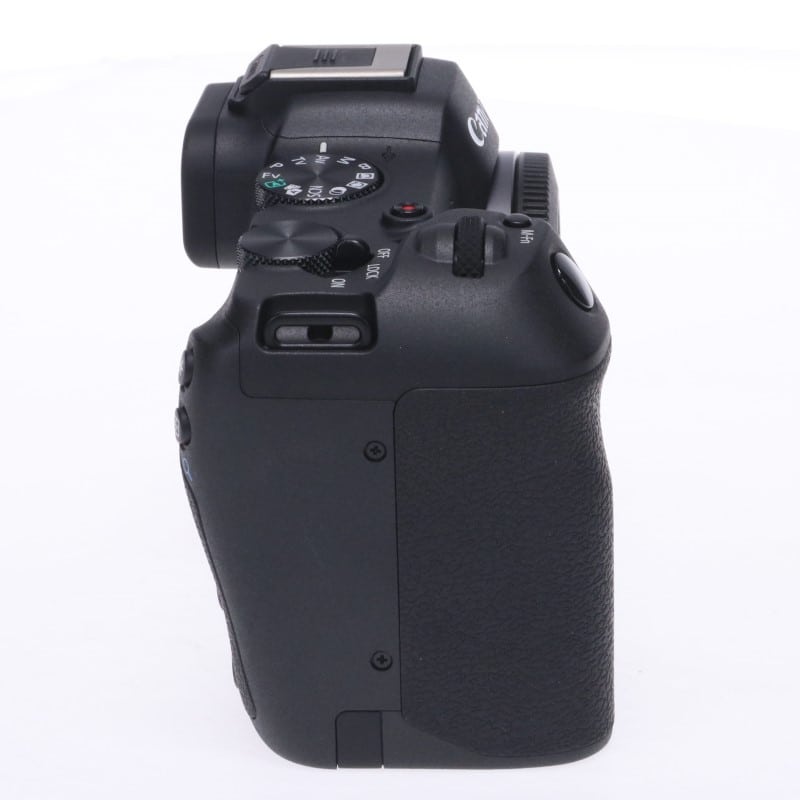 EOS R8 ボディー