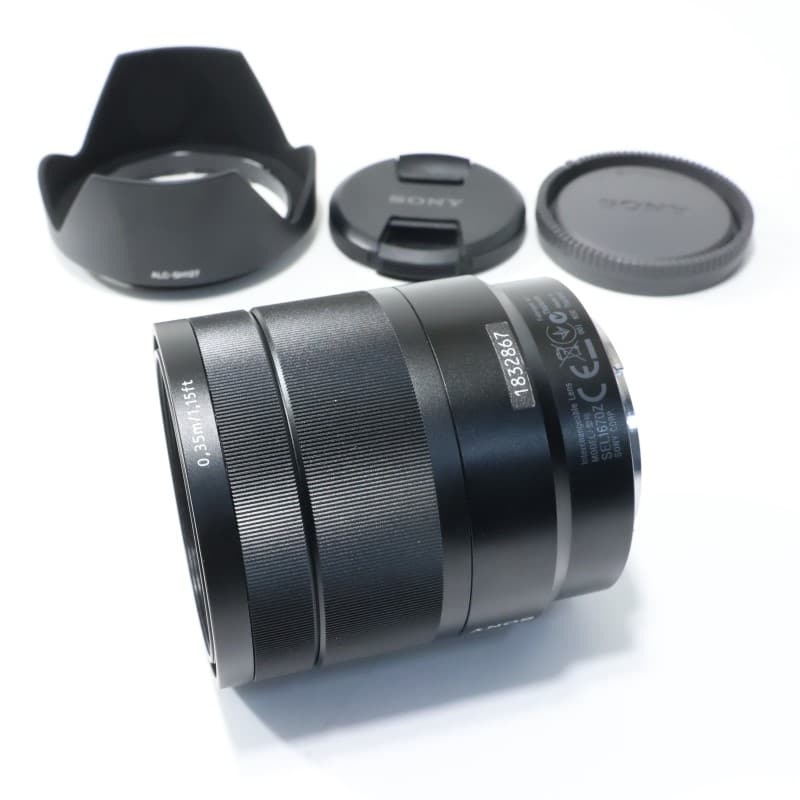 Vario-Tessar T* E 16-70mm F4 ZA OSS SEL1670Z