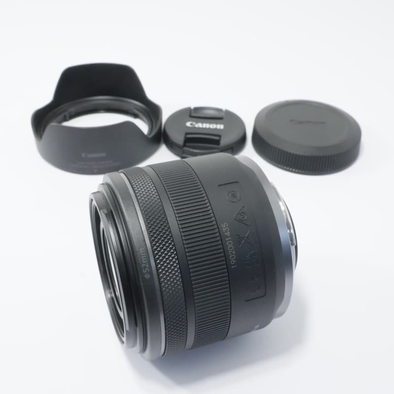 RF24mm F1.8 MACRO IS STM