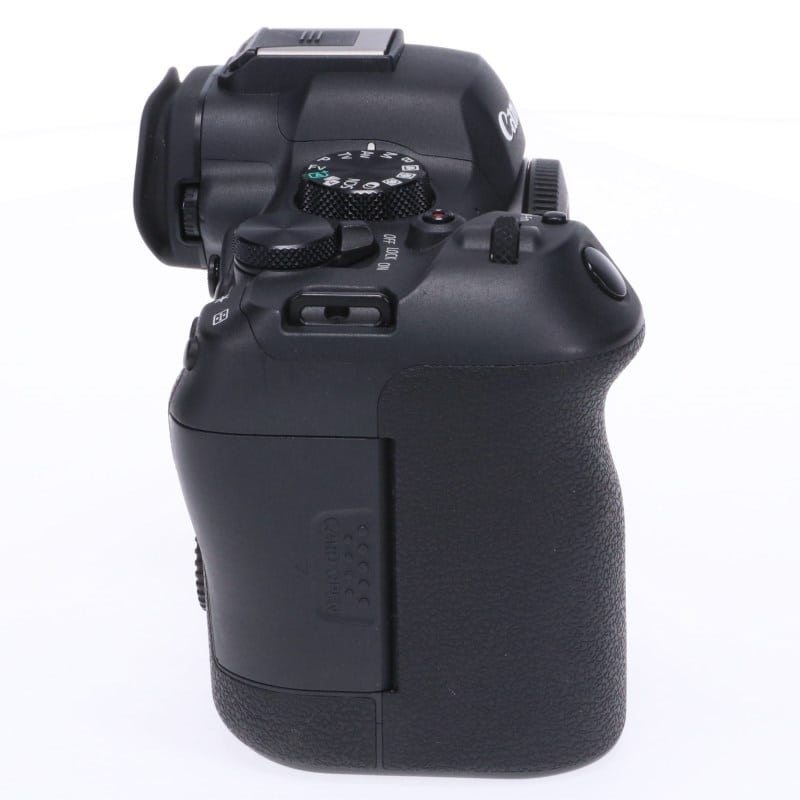 EOS R6 Mark II ボディー