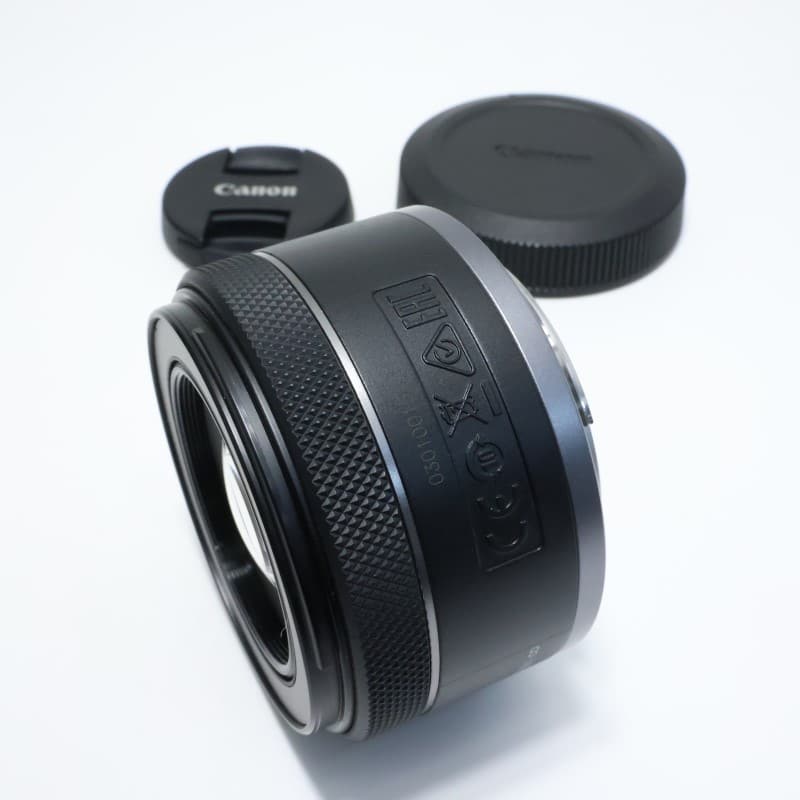 RF50mm F1.8 STM
