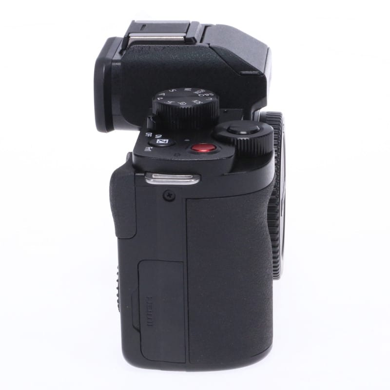 新品級◆Panasonic LUMIX DC-G100 ボディ◆1950 Panasonic LUMIX G100D ボディ DC-G100D 中古 C2120154905094