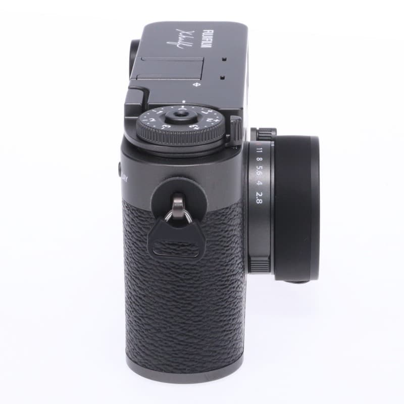 X half (FUJIFILM X-HF1) チャコールシルバー