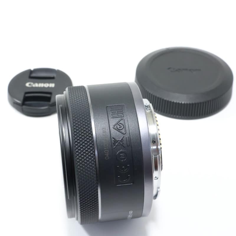 RF50mm F1.8 STM