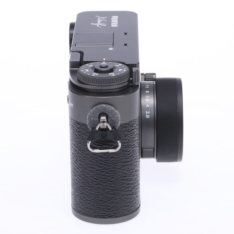 X half (FUJIFILM X-HF1) チャコールシルバー