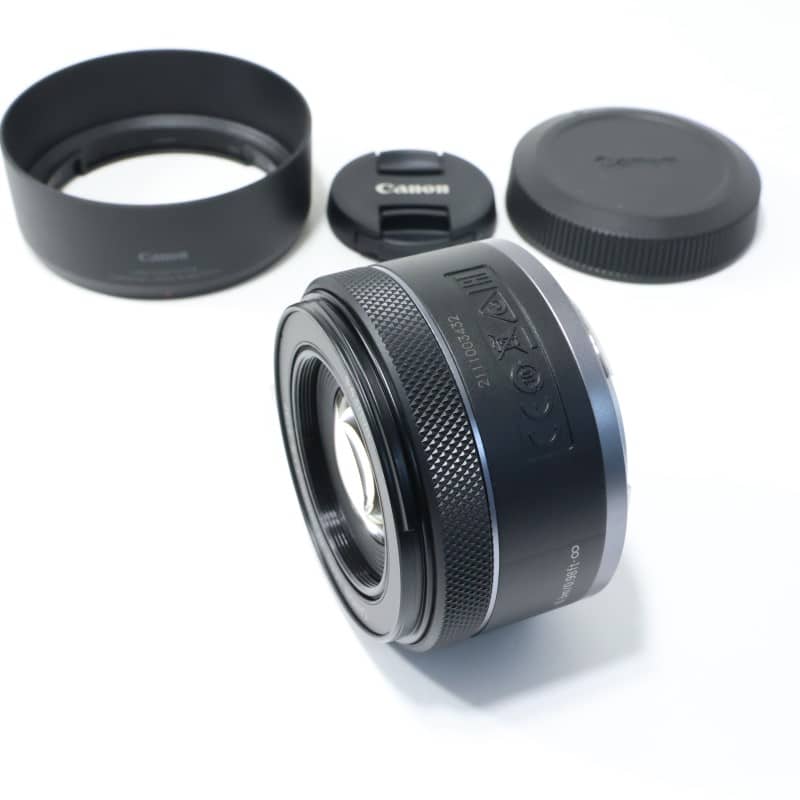 RF50mm F1.8 STM