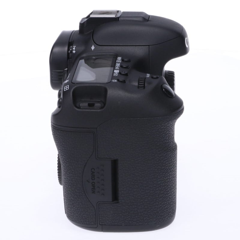 EOS 7D Mark II ボディー