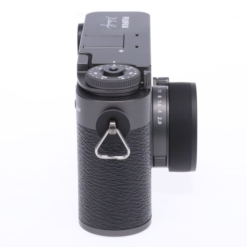 X half (FUJIFILM X-HF1) チャコールシルバー