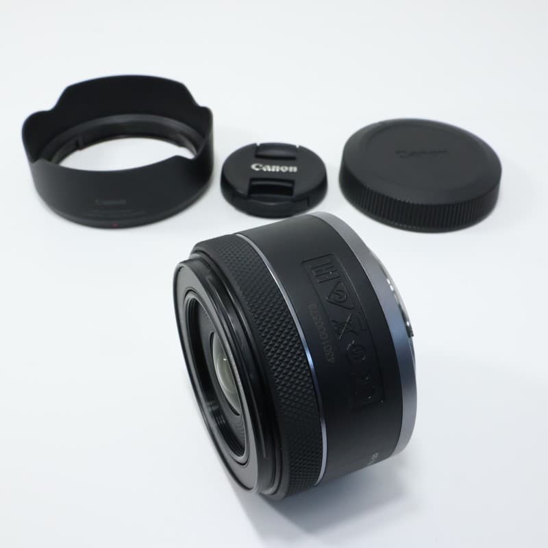 RF16mm F2.8 STM