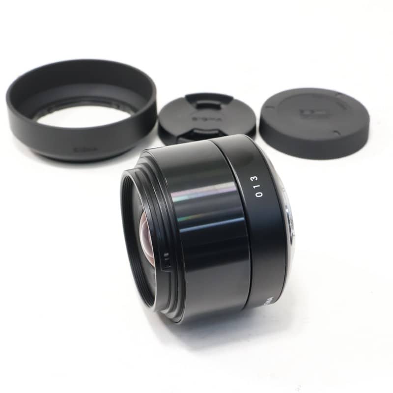 SIGMA 19mm F2.8 DN Art マイクロフォーサーズ ブラック 中古