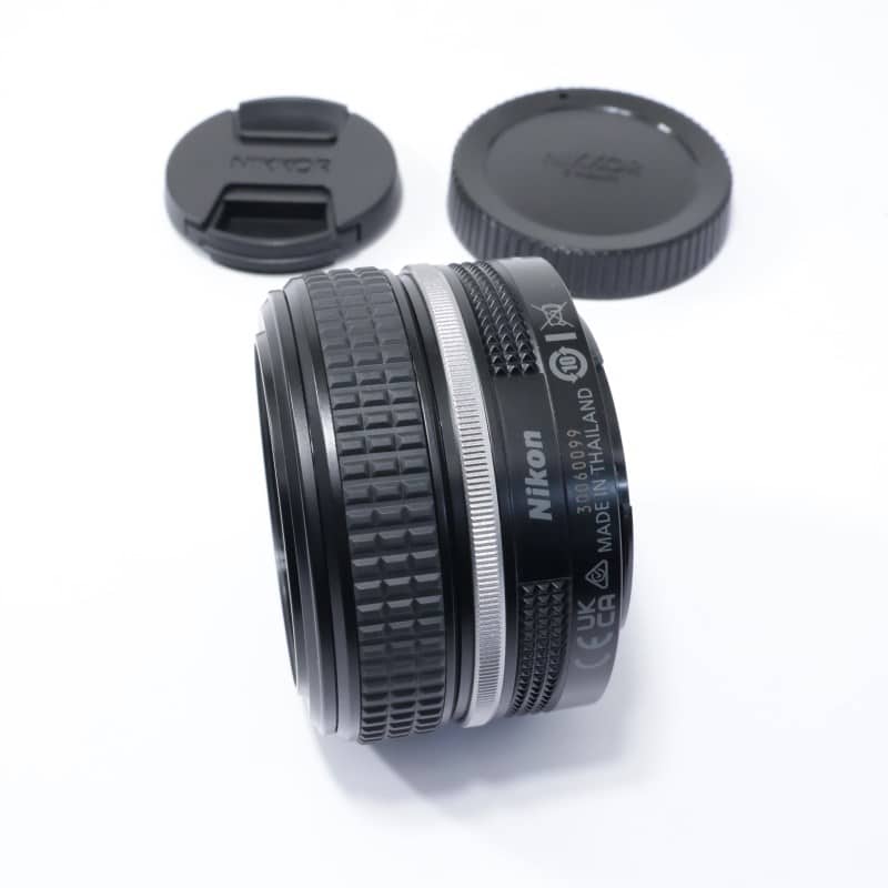 Nikon NIKKOR Z 28mm f/2.8 Special Edition ABランク 中古｜フジヤカメラ