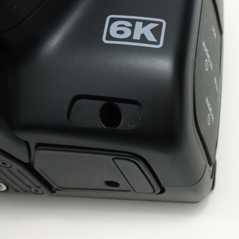 Blackmagic Pocket Cinema Camera 6K Pro