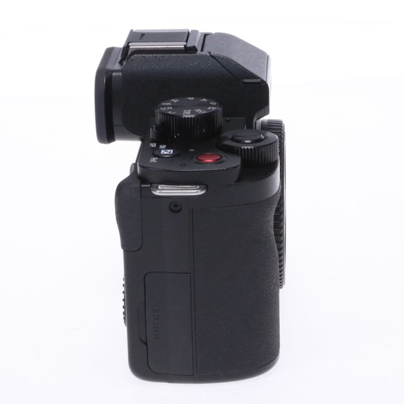 LUMIX G100D ボディ単体