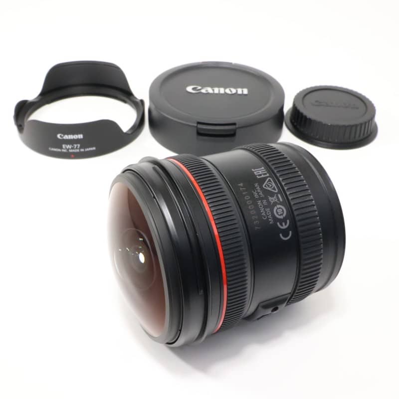 EF8-15mm F4L フィッシュアイ USM