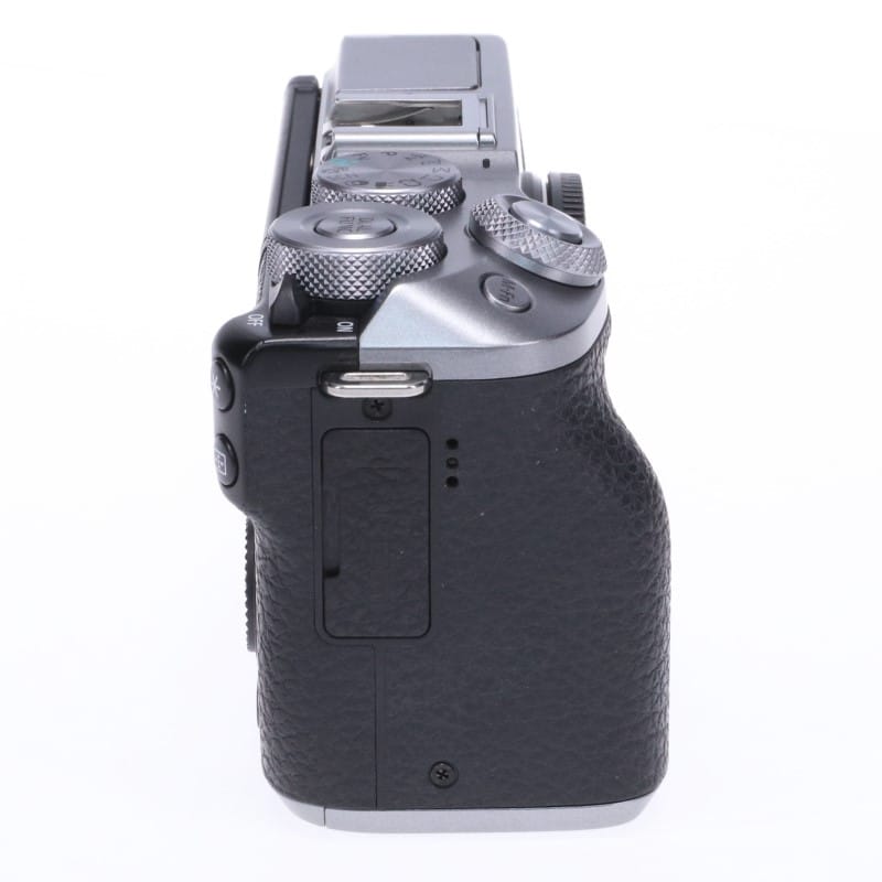 EOS M6 Mark II ボディー シルバー