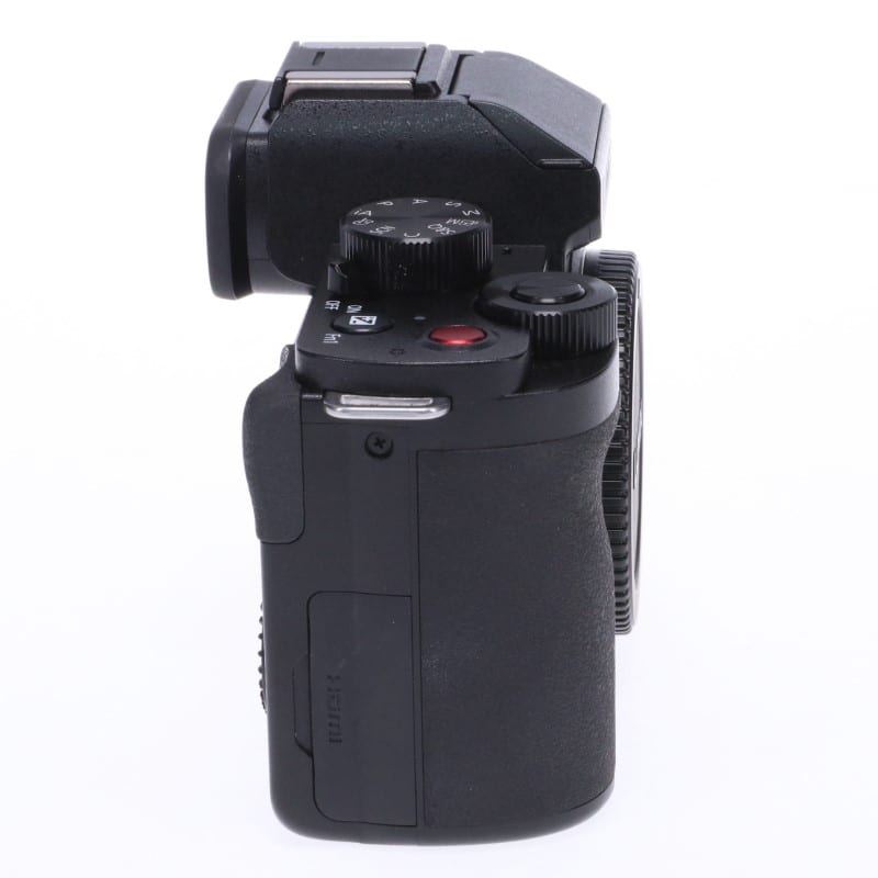 LUMIX G100D ボディ DC-G100D