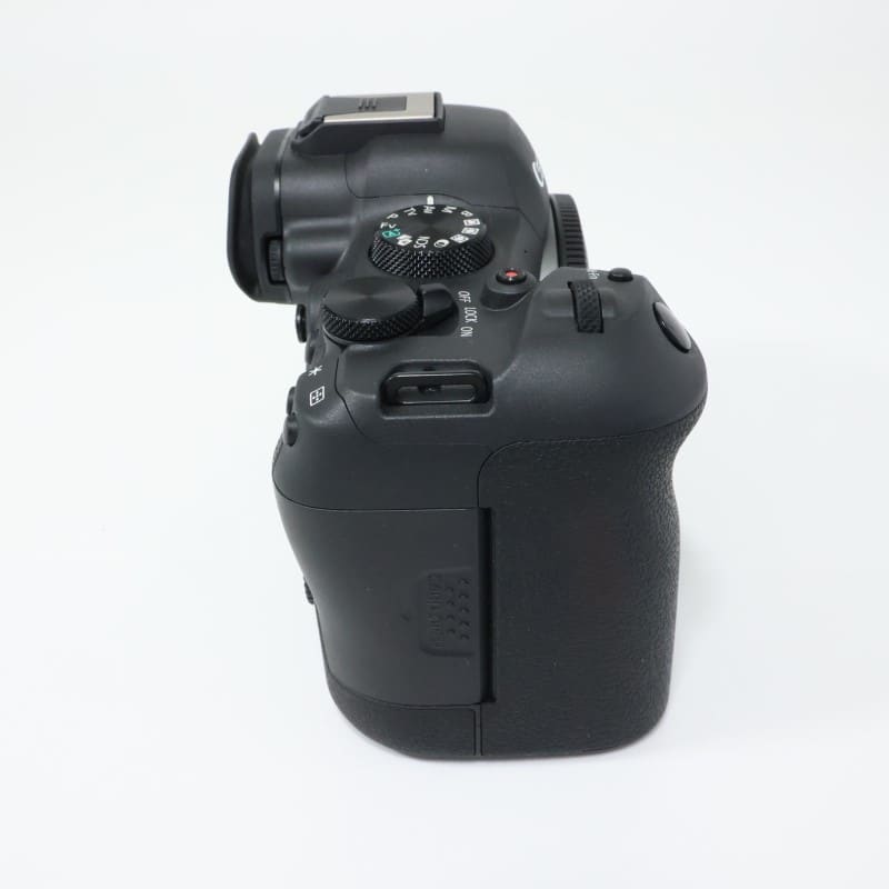 EOS R6 Mark II ボディー
