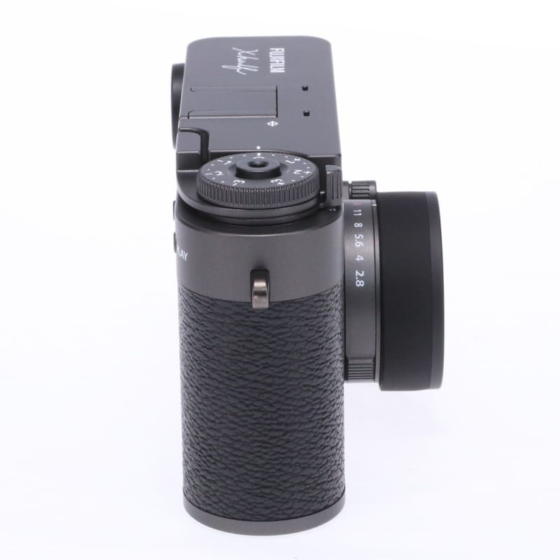 X half (FUJIFILM X-HF1) チャコールシルバー