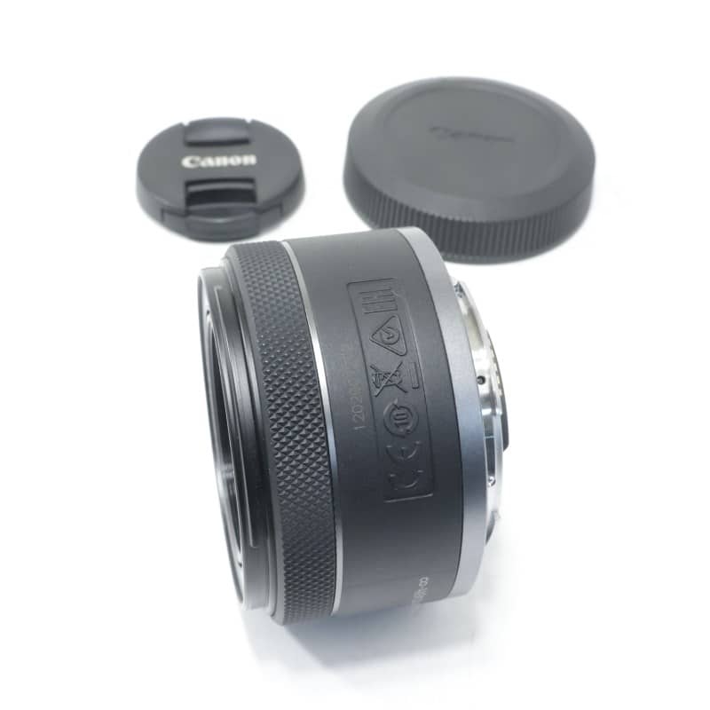 RF16mm F2.8 STM