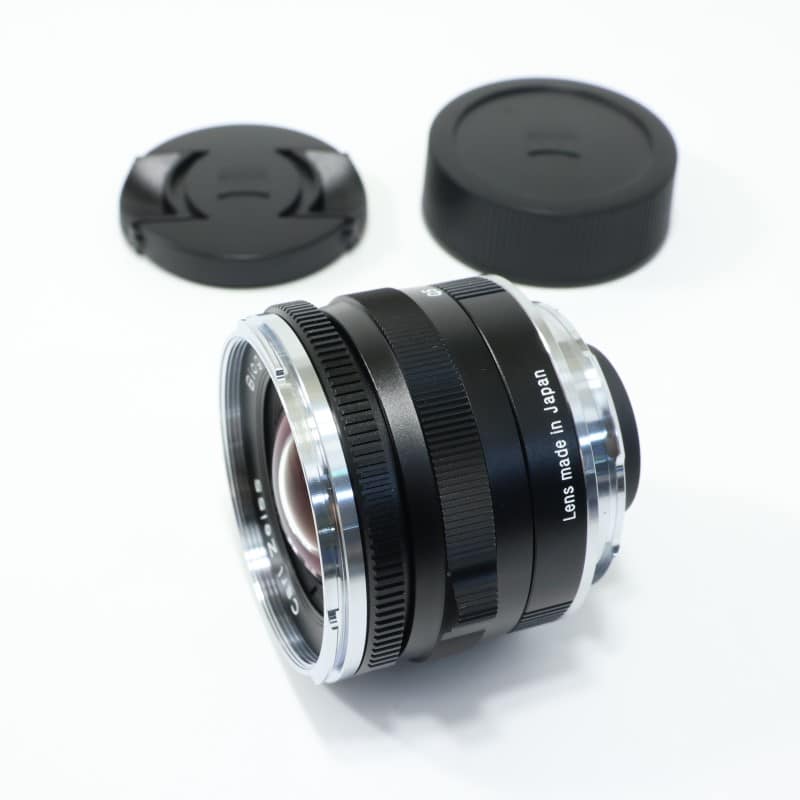 Biogon T* 28mm F2.8 ZM ブラック