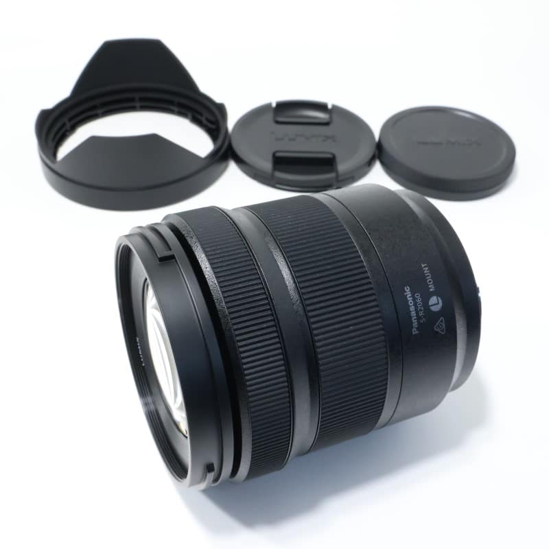 LUMIX S 20-60mm F3.5-5.6 S-R2060