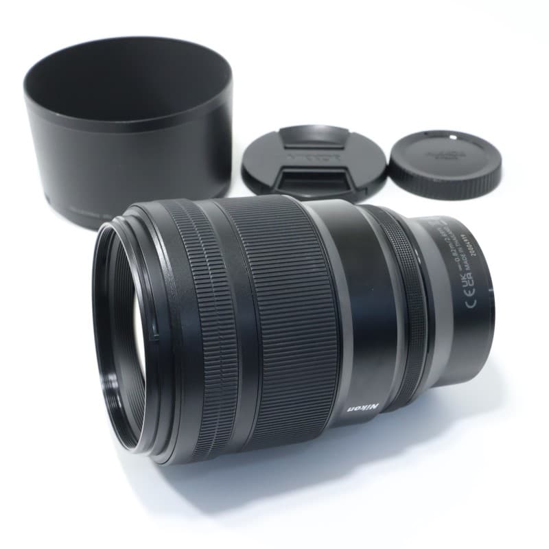 NIKKOR Z 135mm f/1.8 S Plena