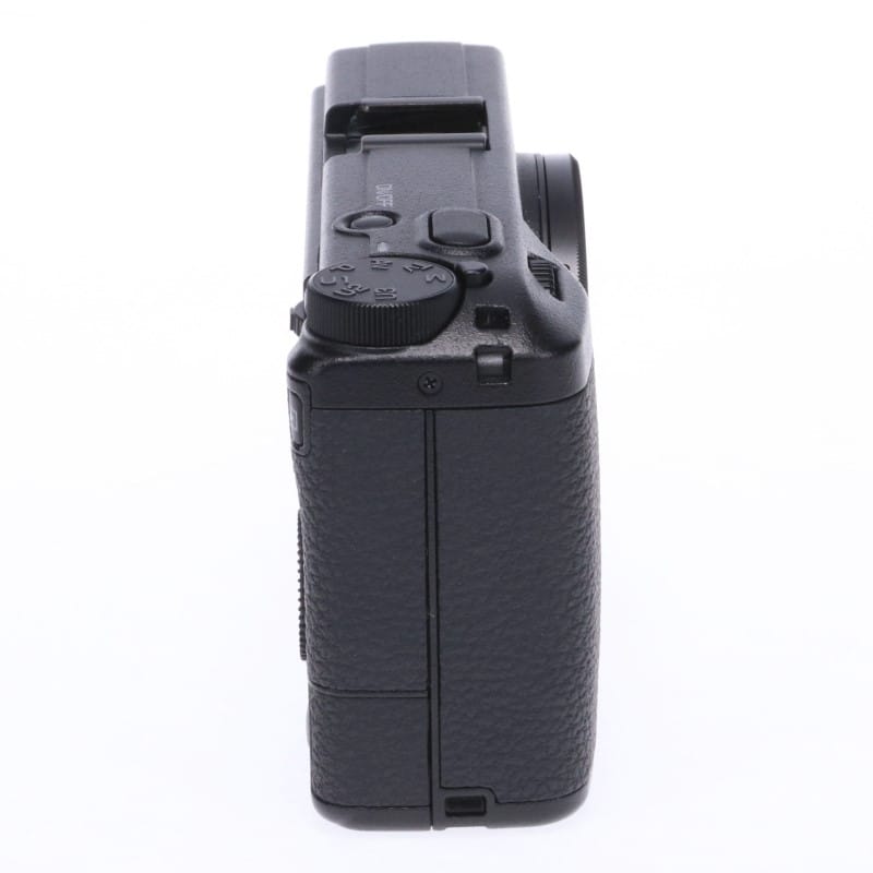 RICOH GR III