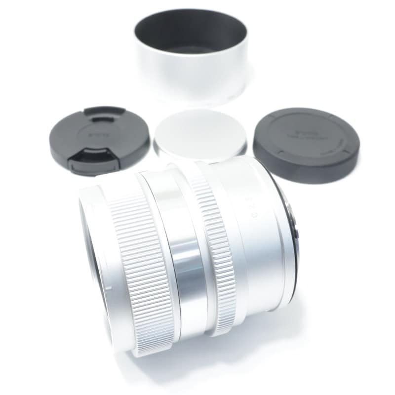 50mm F2 DG | Contemporary Lマウント シルバー