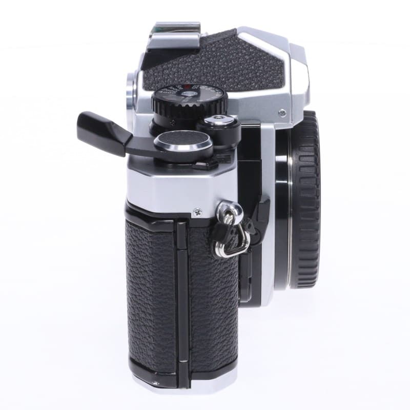 New FM2 シルバー