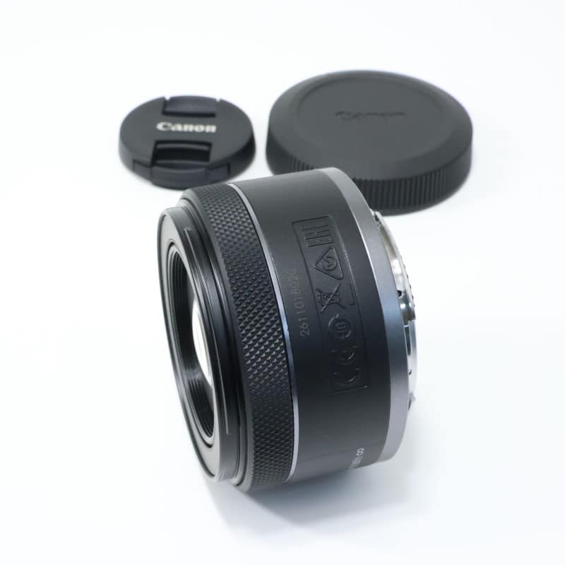 RF50mm F1.8 STM