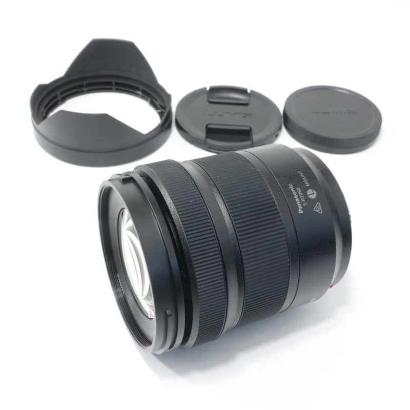 LUMIX S 20-60mm F3.5-5.6 S-R2060