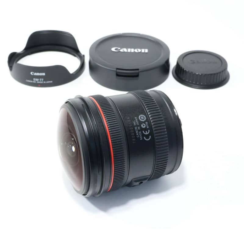 EF8-15mm F4L フィッシュアイ USM