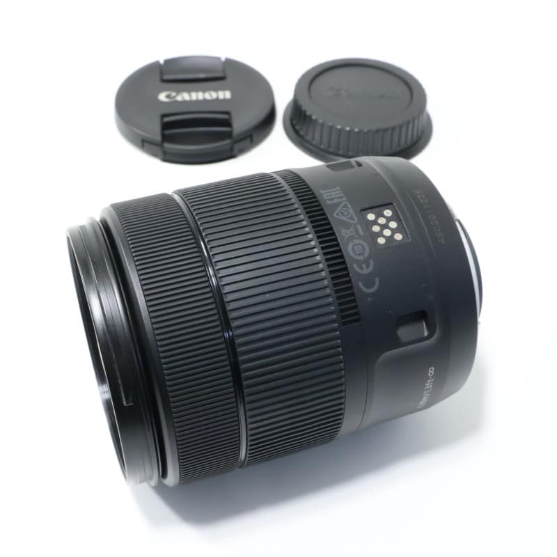 EF-S 18-135mm F3.5-5.6 IS USM