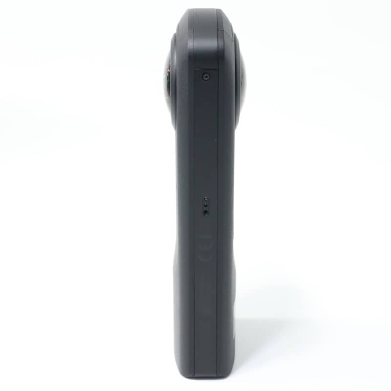 RICOH THETA Z1