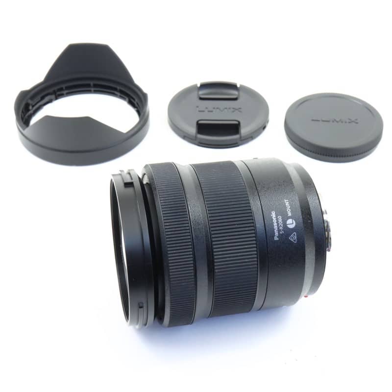 LUMIX S 20-60mm F3.5-5.6 S-R2060