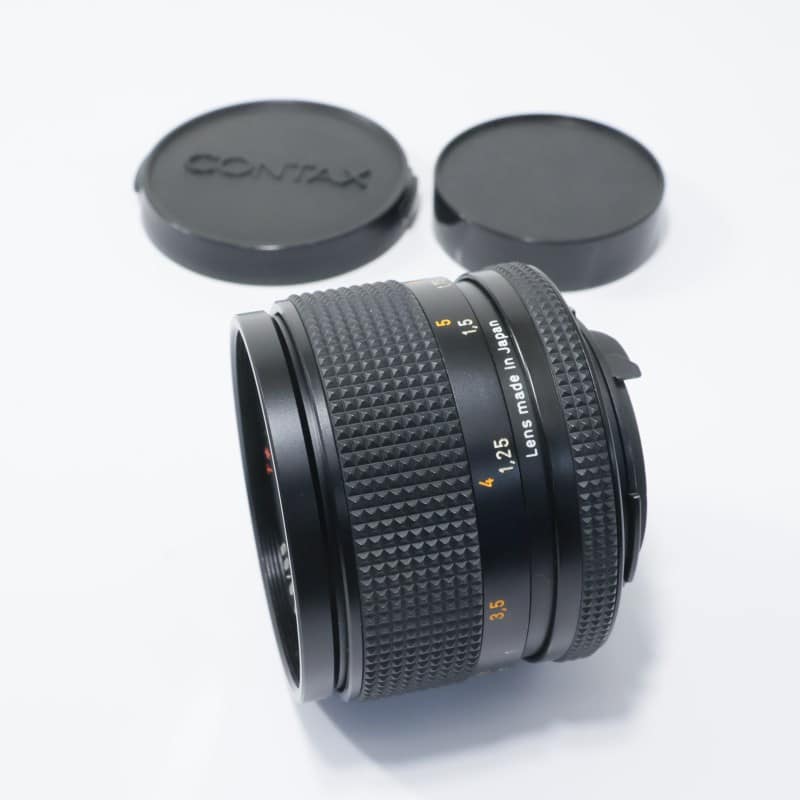 Sonnar T* 85mm F2.8 AE J