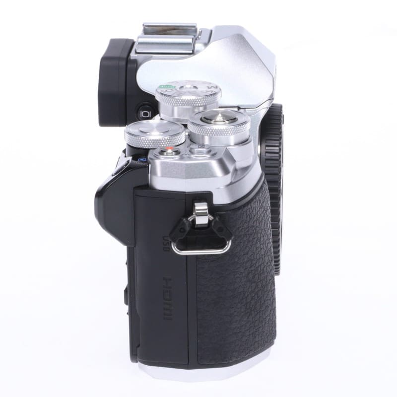 OM-D E-M10 Mark III ボディー シルバー