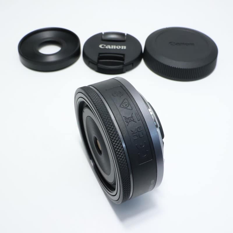 RF28mm F2.8 STM