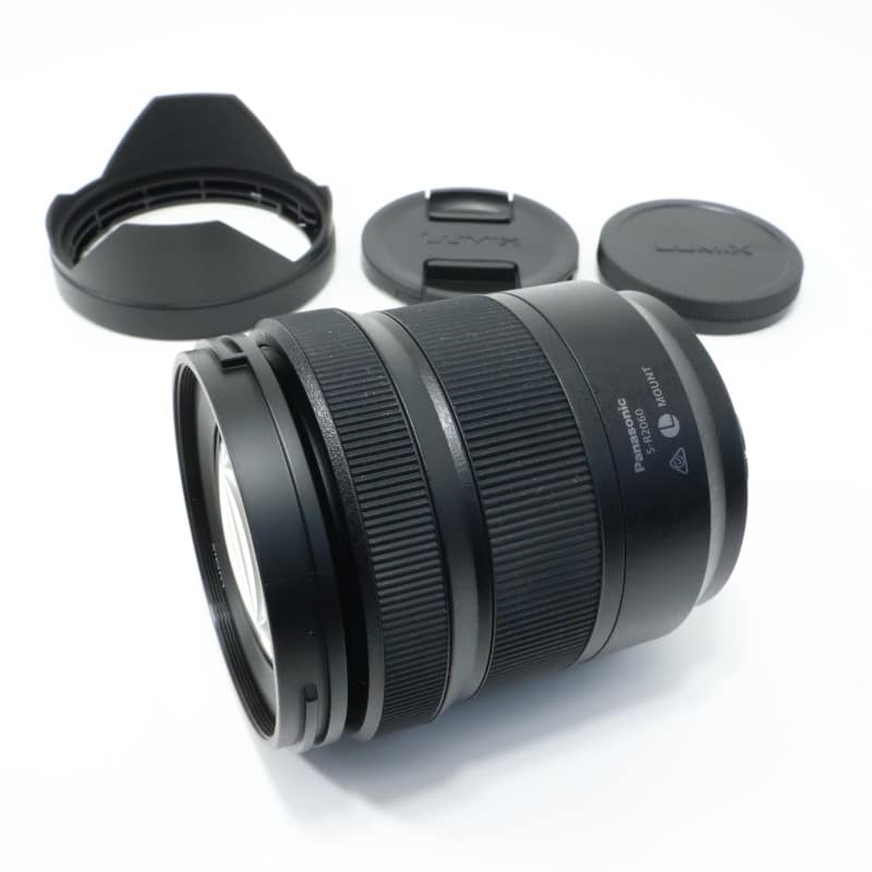 LUMIX S 20-60mm F3.5-5.6 S-R2060