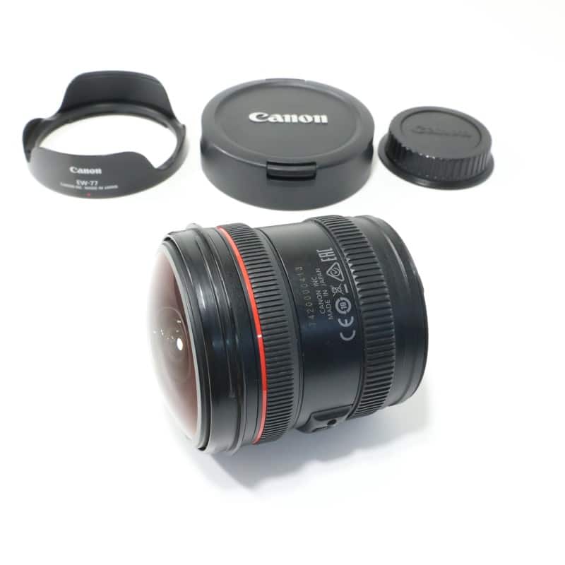 EF8-15mm F4L フィッシュアイ USM