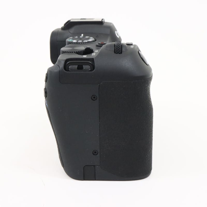 EOS R8 ボディー
