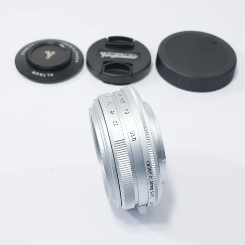 ULTRON 27mm F2 シルバー X-mount
