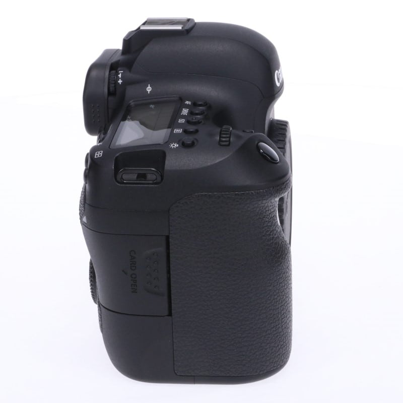 EOS 6D Mark II ボディー